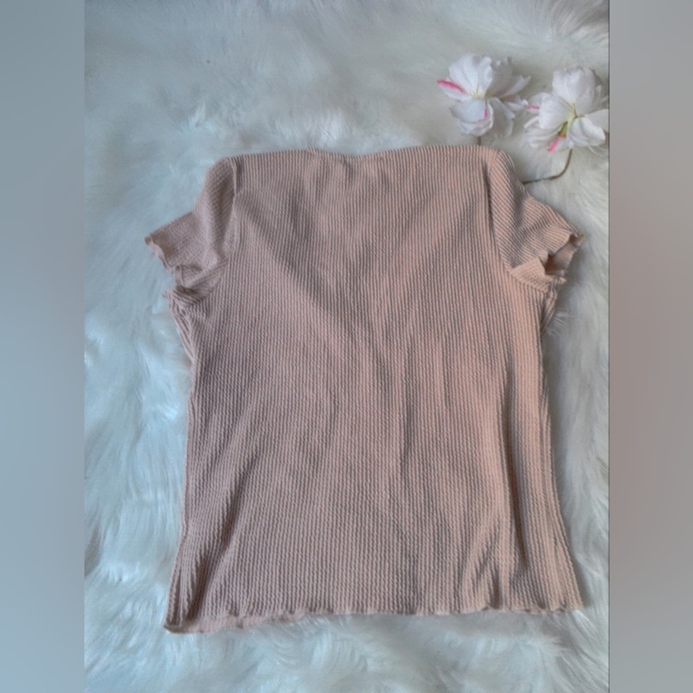 Lulu's Cream Color Top Size XL - Picture 2 of 4